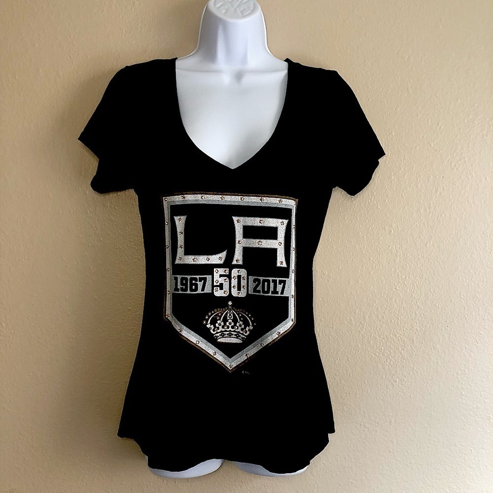 L.A Kings Majestic Threads 50th Anniversary V-Neck Embellish Women T-Shirt Sz M